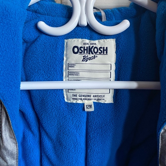 Oshkosh 12M snowsuit - Picture 6 of 6